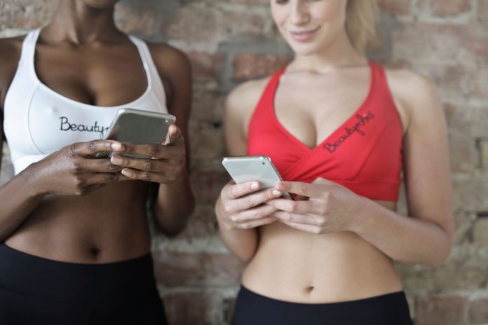 En İyi Kadın Spor ve Fitness Hesapları ile Motivasyonu Yakala: Daima Kadın Farkıyla!