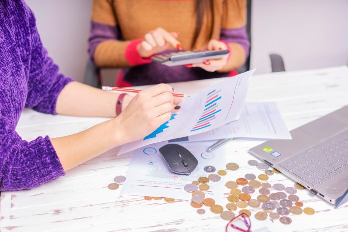Kadınlar İçin En İyi Finans ve Yatırım Hesapları: Geleceğinizi Şekillendirin!