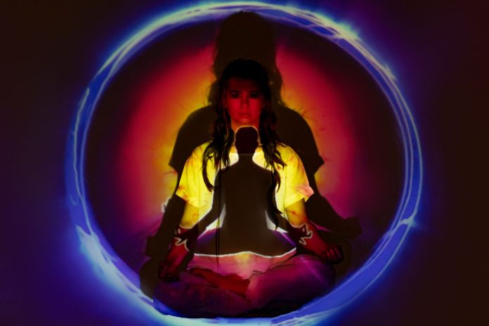 Meditasyon ve Aura: Ruhsal Enerjinizi Güçlendirmenin Anahtarı