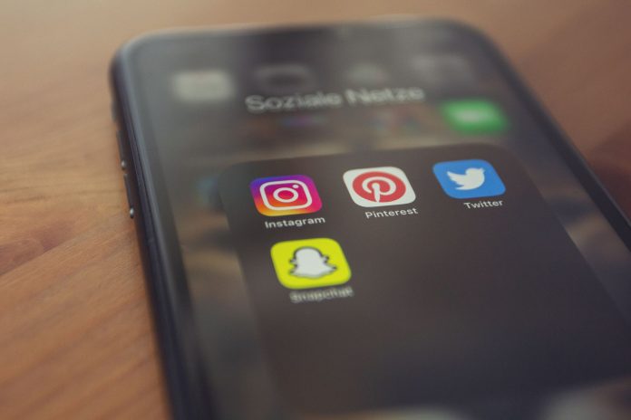 Snapchat Ekran Görüntüsü Bildirimi Var Mı? Merak Edilenler ve Detaylar