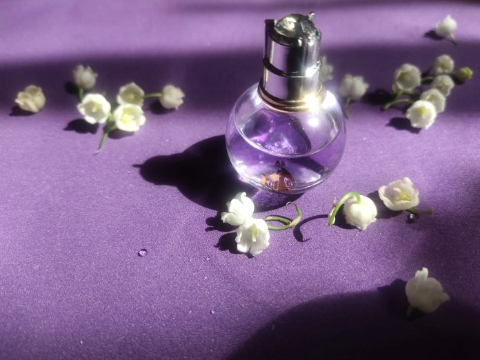 Yves Rocher Parfüm Çeşitleri: Doğadan İlham Alan Kokular Dünyası