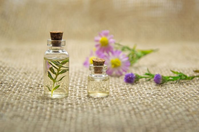 Aromaterapinin Ruh Haline ve Güzelliğe Etkileri: Doğal Kokularla Gelen Huzur