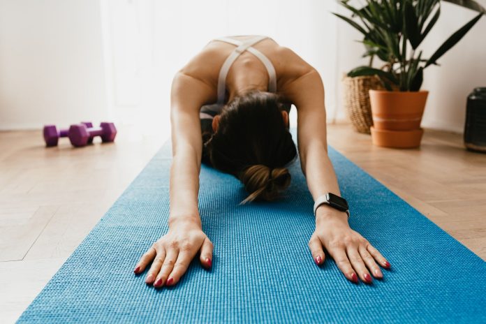Kadınlar İçin Evde Kolay ve Etkili Pilates Hareketleri: Fit Kalmanın Sırları