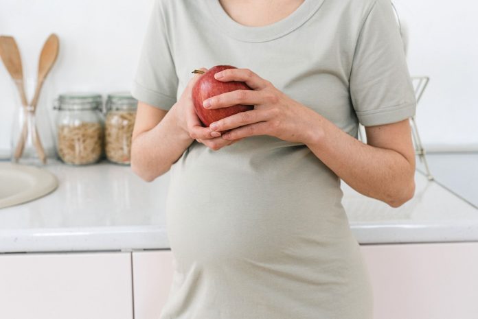 Hamilelik Döneminde Beslenme Rehberi: Anne ve Bebek Sağlığı İçin İpuçları