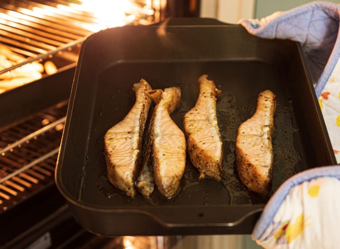 Kadın Sağlığında Omega-3'ün Önemi: Kalp Sağlığından Ruh Haline Etkileri ve Daha Fazlası