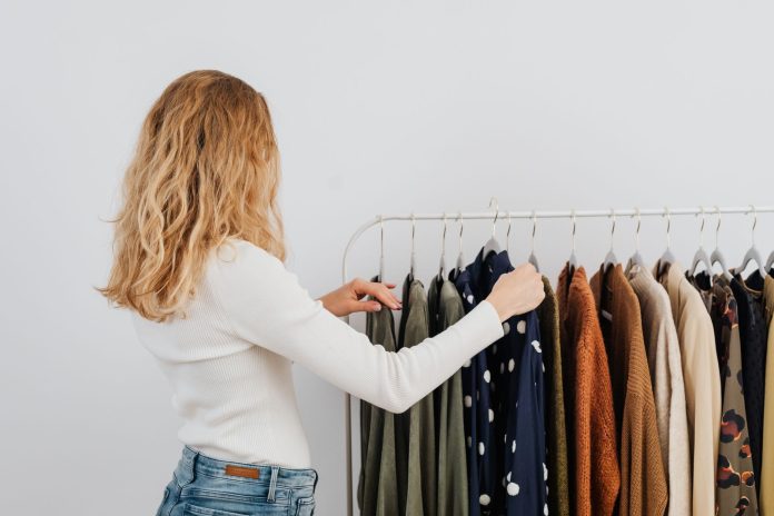 Moda Trendleri ve Stil İpuçları: Gardırobunu Yenilemenin Şık Yolları