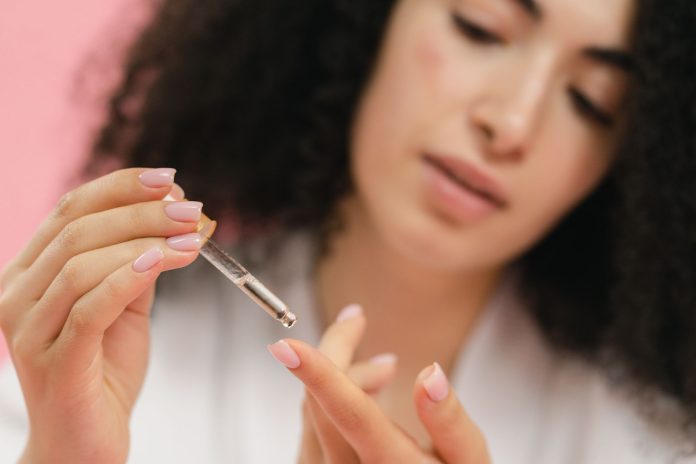 Sağlıklı Beslenmeyle Gelen Güzellik: Cilt, Saç ve Tırnaklar İçin Hayati Vitaminler ve Mineraller