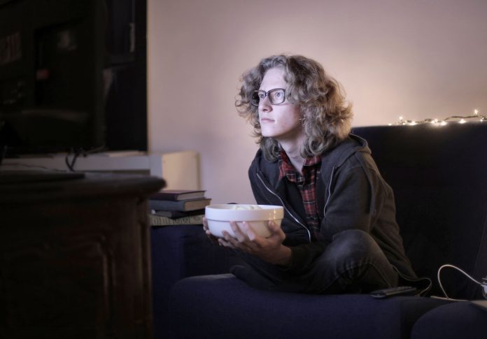 Kadınların Bakış Açısından Film ve Dizi Önerileri: Güçlü Hikayeler ve Unutulmaz Karakterler
