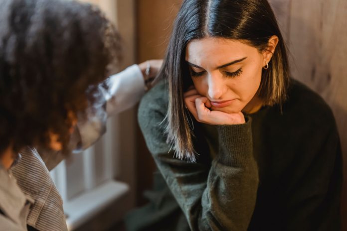 Kadınların Zihinsel Sağlığı: Anksiyete ve Depresyonla Başa Çıkma Yolları