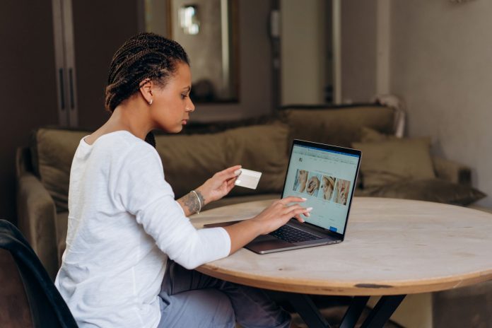 Dijital Dünyada Kadın Olmak: Online Güvenlik ve Gizlilik İpuçları